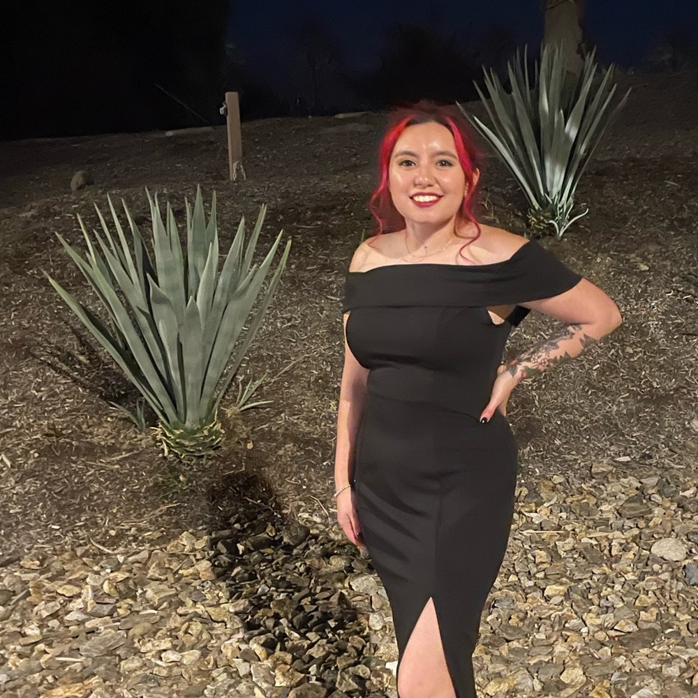 Meet your Posher, Adrianna